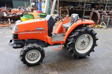 Veiling: Minitractor Kubota Saturn X-20 Diesel 20pk, Articles professionnels, Agriculture | Tracteurs, Ophalen
