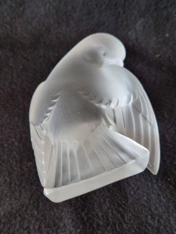 Lalique - sculptuur, Vogel gesigneerd in de plaat