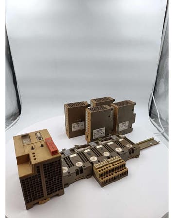 SIEMENS SIMATIC S5-100U CPU102 6ES5100-8MA02 + 6ES5931-8MD11, Verzenden