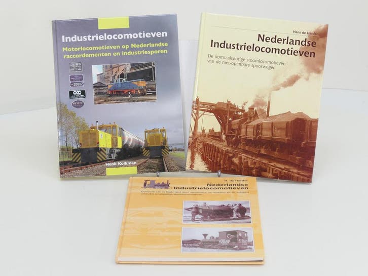 Set Nederlandse Industrielocomotieven – Motor- en stoomlo., Boeken, Vervoer en Transport, Nieuw, Ophalen of Verzenden