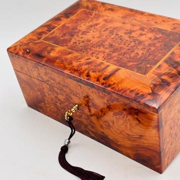 Sieradendoos - Thuya-hout, hout, marquetterie, levensboom, Antiek en Kunst