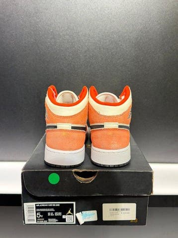 Nike - Air Jordan 1 Mid - Sneakers - Maat: EU 37.5 - Nieuw, Vêtements | Hommes