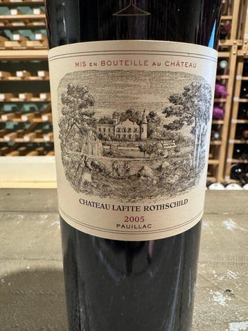 2005 Chateau Lafite Rothschild - Bordeaux, Pauillac 1er, Verzamelen, Wijnen, Nieuw