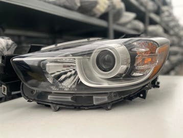 MAZDA CX-5 HALOGEN USA KOPLAMP LINKS KD3151040F, Auto-onderdelen, Verzenden, Gebruikt, Mazda