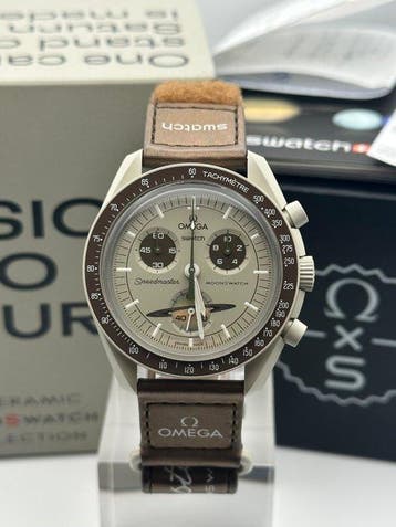 Omega x Swatch - MoonSwatch - Mission to Saturn - Sans prix, Bijoux, Sacs & Beauté