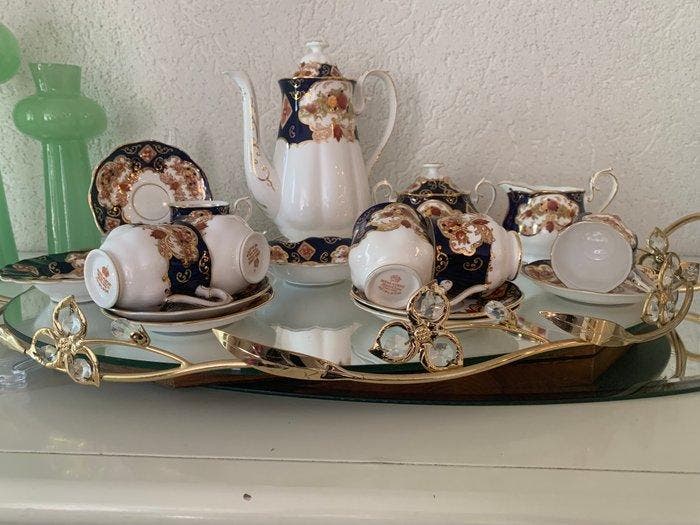 Royal Albert - Koffieservies (17) - Heirloom - Been,, Antiquités & Art, Antiquités | Meubles | Tables