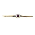 Gouden broche met robijn en diamanten; 0,12 ct., Gebruikt, Overige kleuren, Ophalen of Verzenden, Met edelsteen