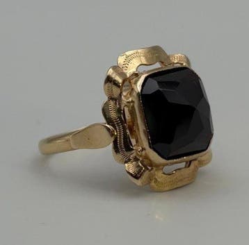 Ring - 14 karaat Geel goud - 5.00ct. tw. Granaat, Handtassen en Accessoires, Nieuw