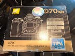 Nikon D70 + Nikon AF-S DX Nikkor ED55-200mm F4-5.6 G, Nieuw