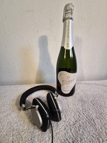 Bower & Wilkins - P5 Closed-Back Dynamic On-Ear, Nieuw