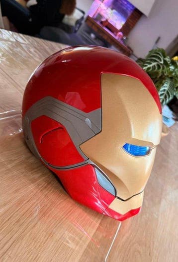 Marvel: Avengers - Hasbro - - Film rekwisiet Iron Man -, Nieuw