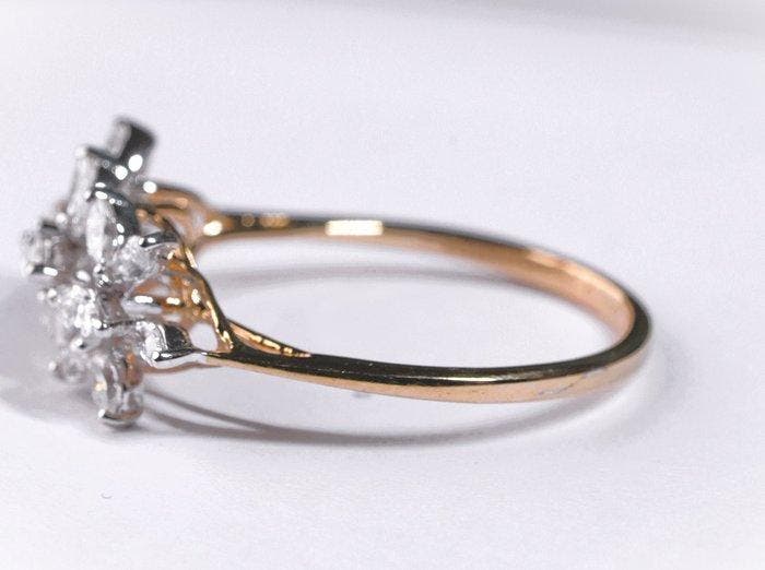 Ring - 14 karaat Geel goud - 0.54ct. tw. Diamant, Bijoux, Sacs & Beauté, Bagues