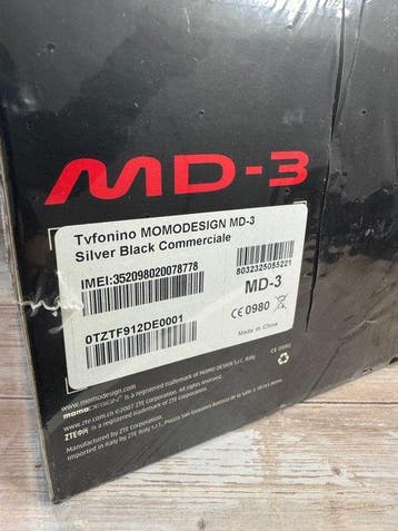 MOMODESIGN md3 MD-3 - Mobiele telefoon - In originele