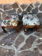 Tabouret (2) - Bois - vintage dans le style Louis XV