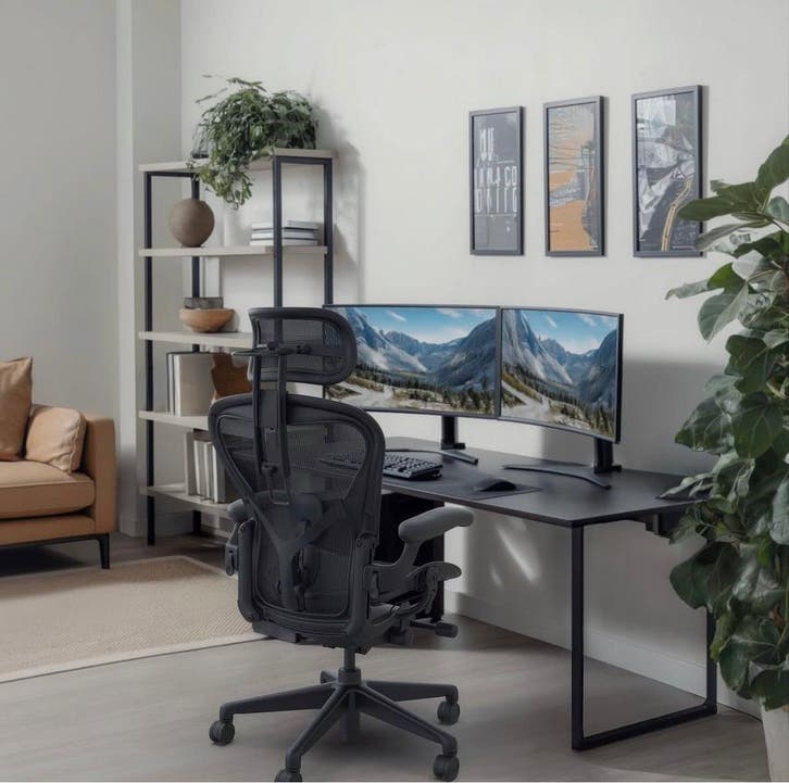 Herman Miller Aeron Remastered Office Chair - Atlas Headrest, Maison & Meubles, Chaises de bureau, Envoi