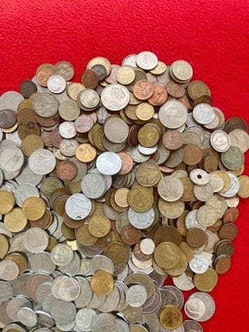 Italië, Repubblica & Mondo. – 10 Kg di Storia Numismatica,