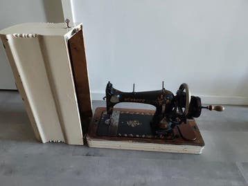 Durkopp Naaimachine - Naaimachine met handzwengel -