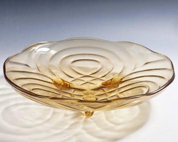 Walther & Söhne - Schaal - Amberkleurig met lussenreliëf