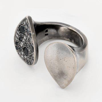 Ring - 14 karaat Witgoud - Diamant - Saffier, Nieuw