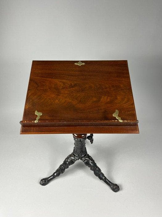 Pied de table - Acajou, Antiek en Kunst, Curiosa en Brocante
