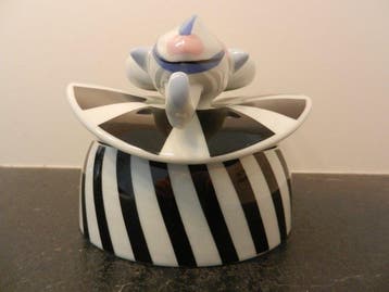 Villeroy & Boch - Rosemarie Benedikt - sculptuur, Villeroy