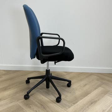 Vitra T-Chair klassiek design bureaustoel, blauw - zwart, Huis en Inrichting, Bureaustoelen, Ergonomisch, Gebruikt, Zwart, Bureaustoel