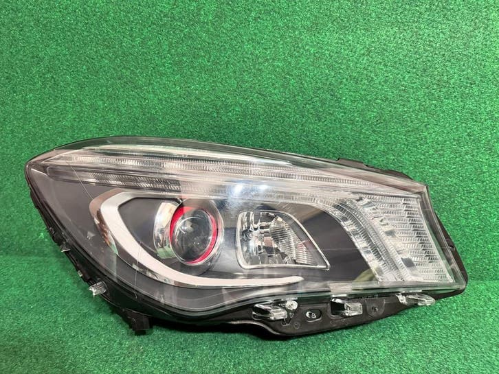 Phare av. droit Mercedes CLA W117 2013 -16 Xenon ILS 45AMG, Autos : Pièces & Accessoires, Éclairage, Mercedes-Benz, Utilisé, Enlèvement