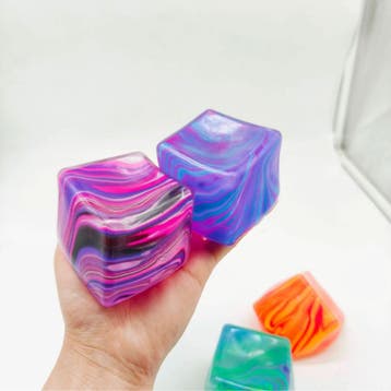 Nice Cube - Kubus Stressbal Knijpspeelgoed - Kneed - Squishy, Verzenden, Nieuw