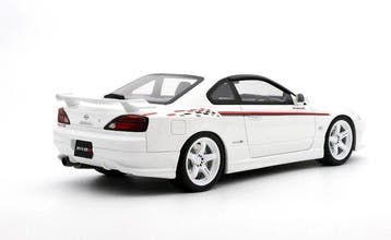 Otto Mobile 1:18 - Voiture miniature - Nissan Silvia S15