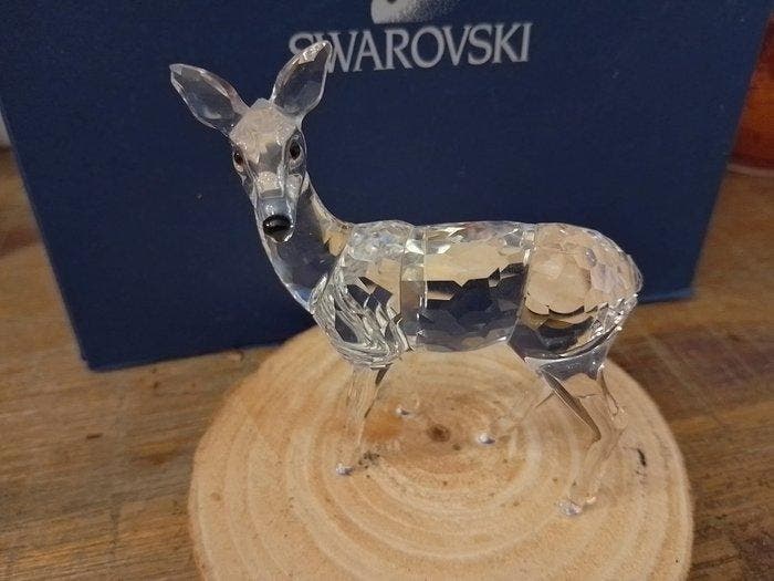 Swarovski - Beeldje - Deer - 247963 - Box + Certificate -, Antiek en Kunst, Curiosa en Brocante