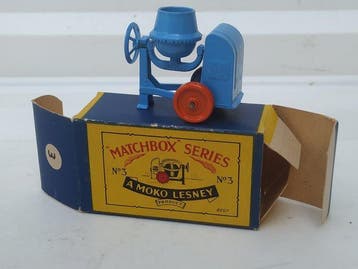 A Moko Lesney Product Matchbox 1-75 Regular Wheels Series, Nieuw