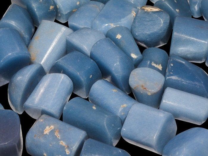 4 kg Aqua Blue Angelite getrommelde kiezelstenen (10–20 mm), Verzamelen, Mineralen en Fossielen