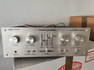 Marantz - Model 1090 Solid state geïntegreerde versterker