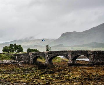 David Law - The Higlander Castle (Panoramique 30x90)