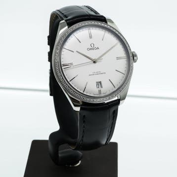 OMEGA - 40 mm, stainless steel on a leather strap -, Nieuw