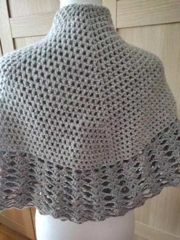 Textiel - 108 cm - 50 cm - pelerine uit de jaren zestig