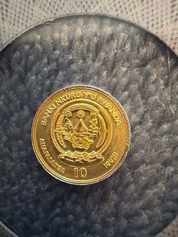 Rwanda. 10 Frw 2015 - Sovereign- 1/200 Oz (.999) (Zonder, Timbres & Monnaies