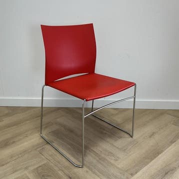 Viasit kantinestoel / stapelstoel, rood - chroom, Gebruikt, Eén