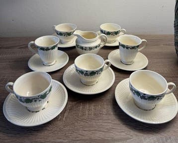 Wedgwood - Breakfast set of Etruria & Barlaston -
