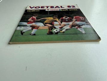 Panini Voetbal 82 Wim Kieft, Frank Arnesen, Søren Lerby,, Nieuw