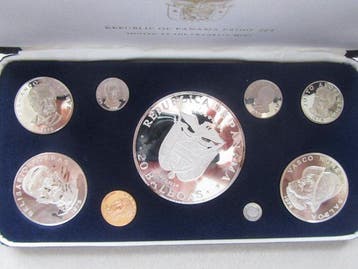 Panama. 1975, Proofset met 9 munten, incl. Silver, Postzegels en Munten