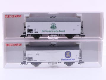 Schaal H0 Fleischmann 5325 en 5328 set van 2 gesloten goe..., Gelijkstroom, Fleischmann, Overige typen, Ophalen of Verzenden