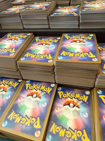 Pokémon - 3000 Bulk kaarten - Various sets, Nieuw