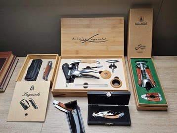 Laguiole Sommelier accessories, 5 sets - Wijnaccessoire -, Verzamelen, Nieuw