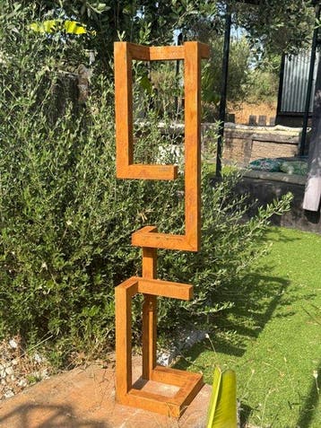 Ana Lucia B.M - Sculpture Corten - XL