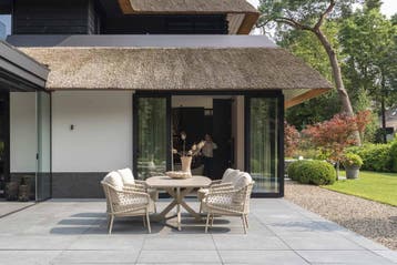 4 Seasons Outdoor Sardinia low dining tuinset latte met, Tuin en Terras, Nieuw