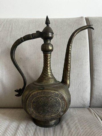 Aftaba pitcher - Midden-Oosten - Qajar dynastie (1796–1925)