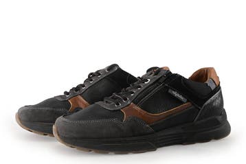 Australian Sneakers in maat 42 Cognac, Kleding | Heren, Schoenen, Overige kleuren, Verzenden, Zo goed als nieuw, Sneakers