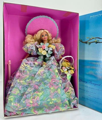 Mattel - Barbiepop Spring Bouquet – Enchanted Seasons