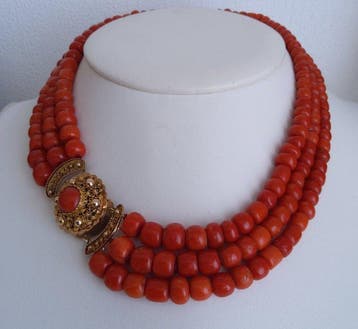 Chaîne - 14 carats Or jaune - corail rouge